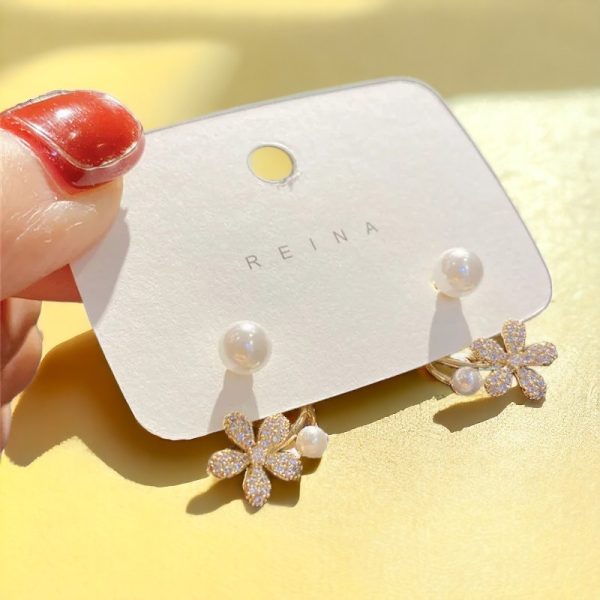 New Korean Light Luxury Pearl Flower Pendant Earrings for Women"