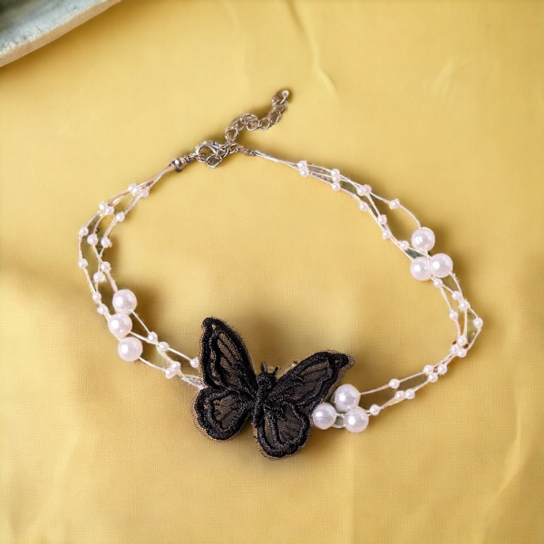 Elegant Multilayer Pearl Choker Necklace by SobPai