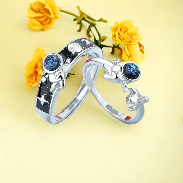 "SobPai Luxury Space Planet Astronaut Couple Rings for Women"