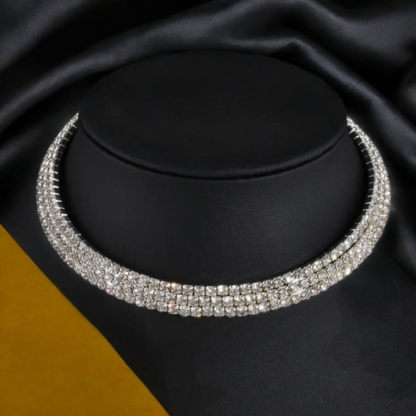 Elegant Rhinestone Choker Necklace for Women in Metal Color 5