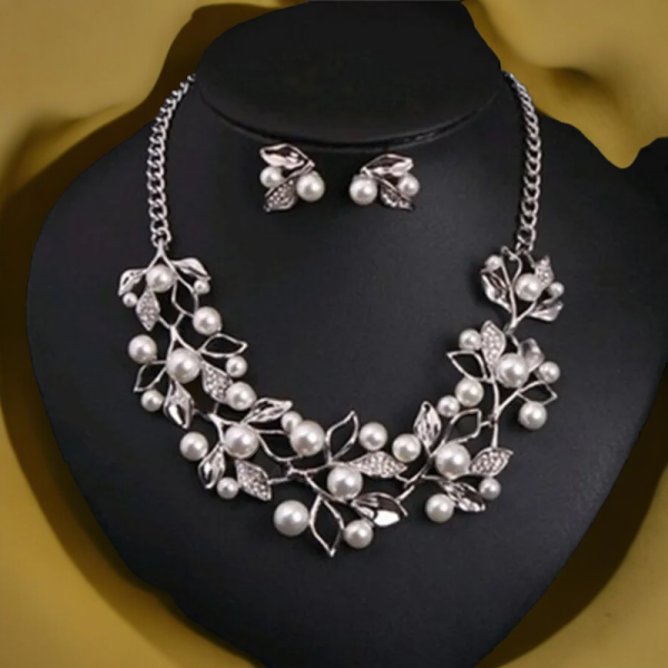 Bridal Jewelry Set with Faux Pearl Leaves Choker Necklace and Stud Earrings