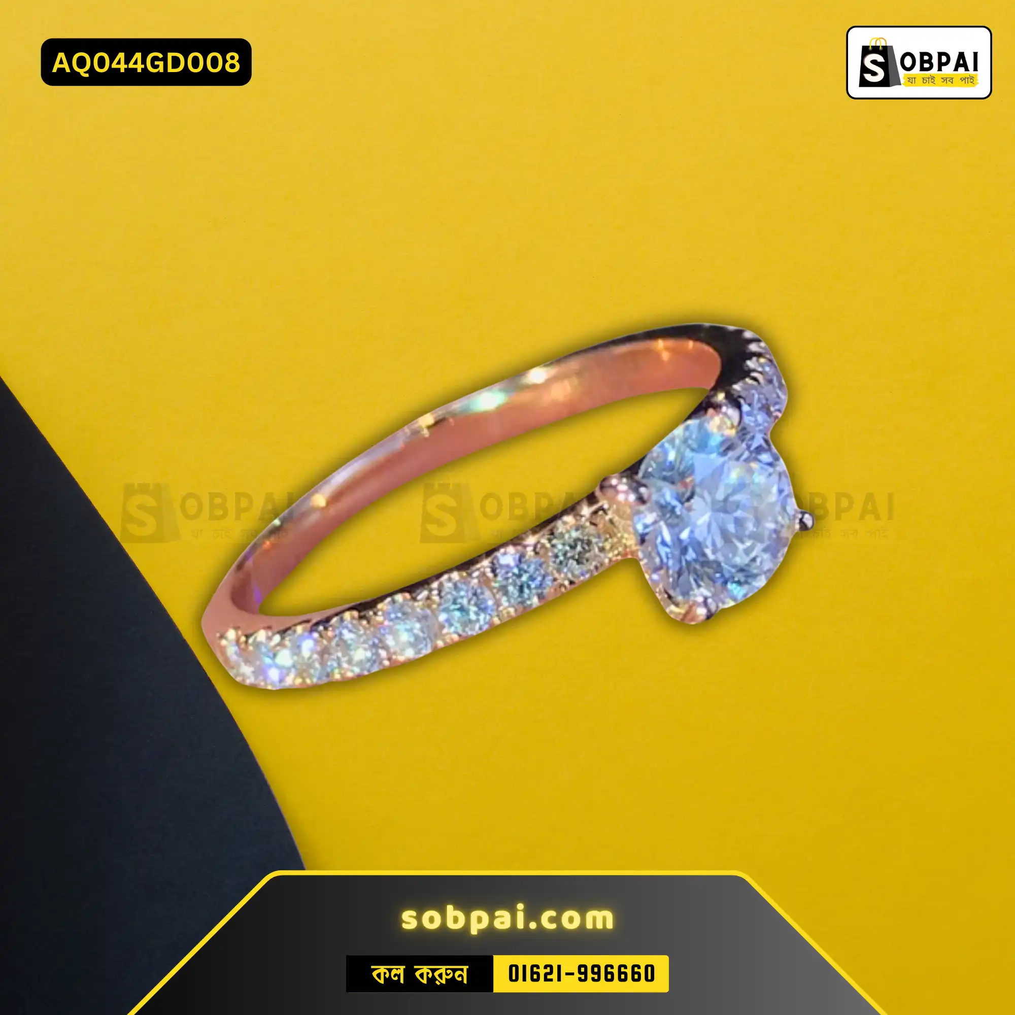 Elegant Shiny Crystal Engagement Finger Ring - (Gold)