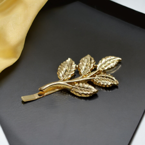 Elegant Olive Branch Leaves Pearl Metal Hair Clip - SobPai | Fashionable Headdress Accessories for Women